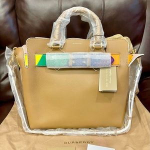 NWT Burberry The Belt tote Bag Medium Rainbow Camel Top Handle Leather Tri-tone